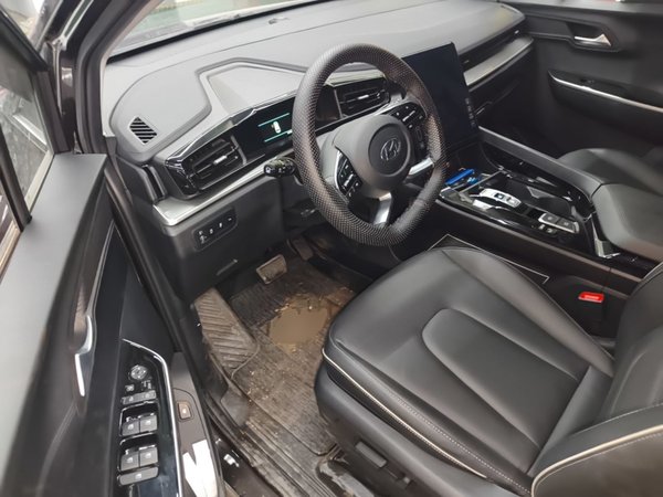 Hyundai Custo 2024, 11000 км, за 20087 USD - фото 19