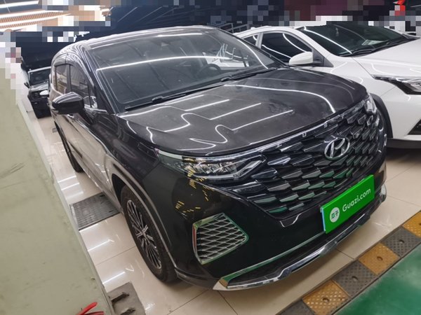 Hyundai Custo 2024, 11000 км, за 20087 USD