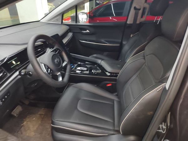 Hyundai Custo 2024, 11000 км, за 20087 USD - фото 18