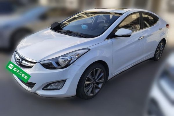 Hyundai Elantra (5th Generation · 2015 год