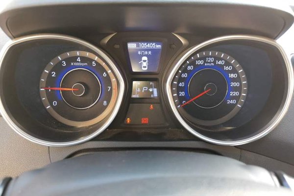Hyundai Elantra (5th Generation 2015, 105400 км, за 5520 USD - фото 8