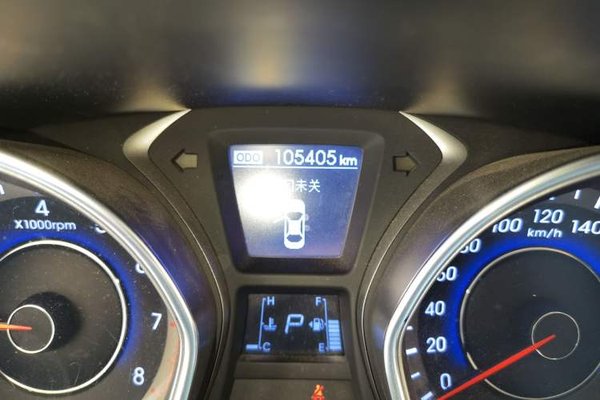 Hyundai Elantra (5th Generation 2015, 105400 км, за 5520 USD - фото 9