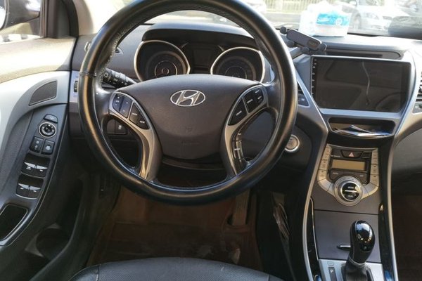 Hyundai Elantra (5th Generation 2015, 105400 км, за 5520 USD - фото 7
