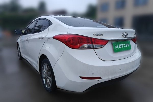 Hyundai Elantra (5th Generation 2015, 108600 км, за 4164 USD