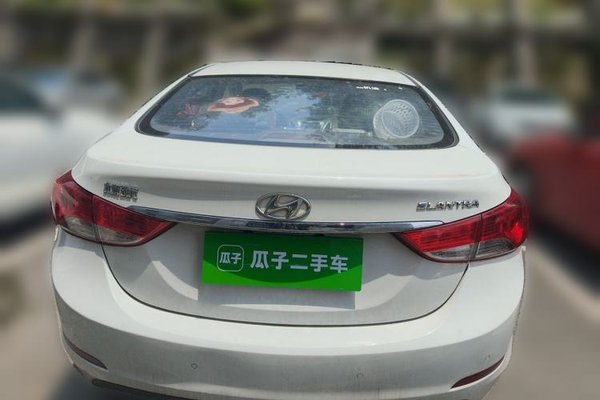 Hyundai Elantra (5th Generation 2015, 197000 км, за 5739 USD