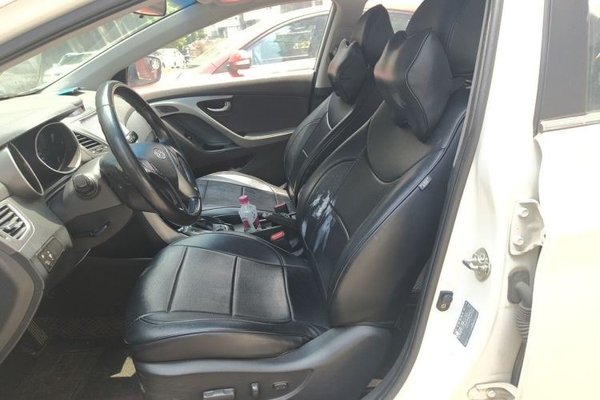 Hyundai Elantra (5th Generation 2015, 197000 км, за 5739 USD - фото 14