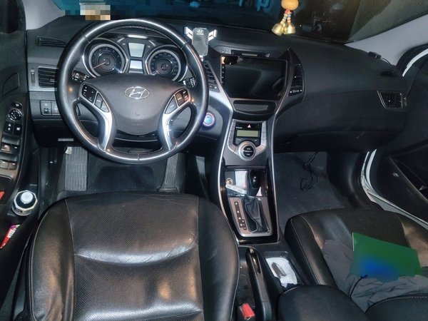 Hyundai Elantra (5th Generation 2015, 97000 км, за 4532 USD - фото 10