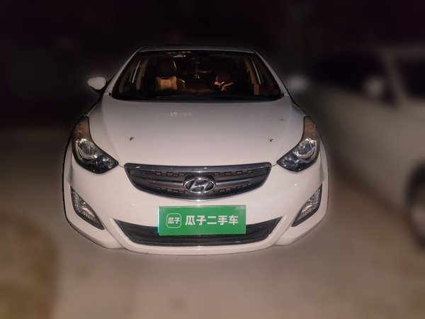 Hyundai Elantra (5th Generation 2015, 97000 км, за 4532 USD