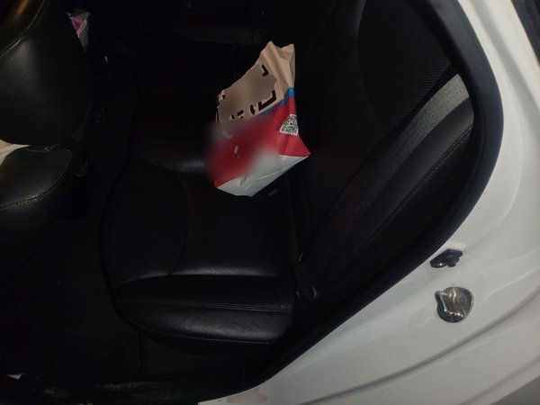 Hyundai Elantra (5th Generation 2015, 97000 км, за 4532 USD - фото 18