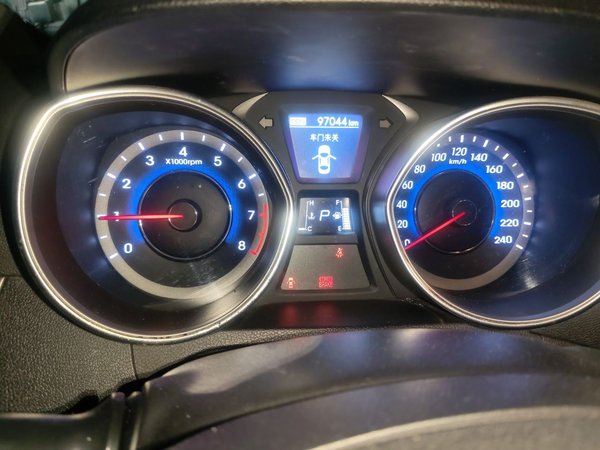Hyundai Elantra (5th Generation 2015, 97000 км, за 4532 USD - фото 12