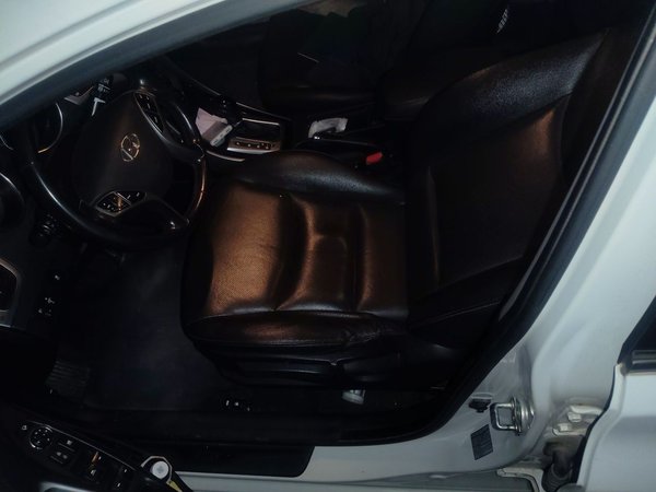 Hyundai Elantra (5th Generation 2015, 97000 км, за 4532 USD - фото 16
