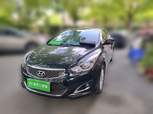 Hyundai Elantra (5th Generation · 2016 год