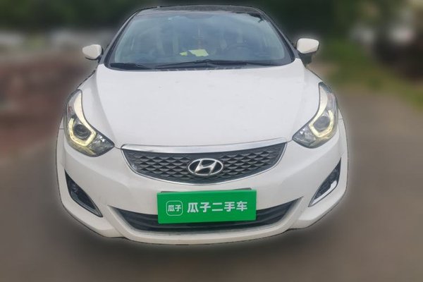 Hyundai Elantra (5th Generation 2016, 101600 км, за 4155 USD
