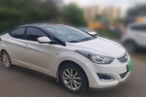 Hyundai Elantra (5th Generation 2016, 101600 км, за 4155 USD