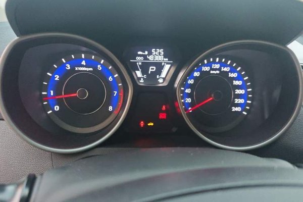 Hyundai Elantra (5th Generation 2016, 48300 км, за 6106 USD - фото 5