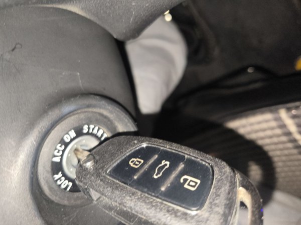 Hyundai Elantra (5th Generation 2016, 56600 км, за 6730 USD - фото 12