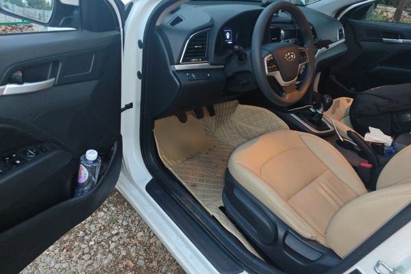 Hyundai Elantra (6th Generation 2016, 114200 км, за 4509 USD - фото 17