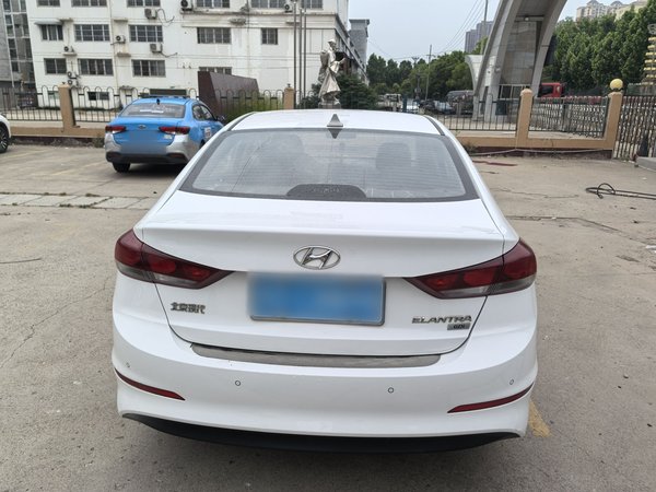 Hyundai Elantra (6th Generation 2016, 119000 км, за 6974 USD - фото 7