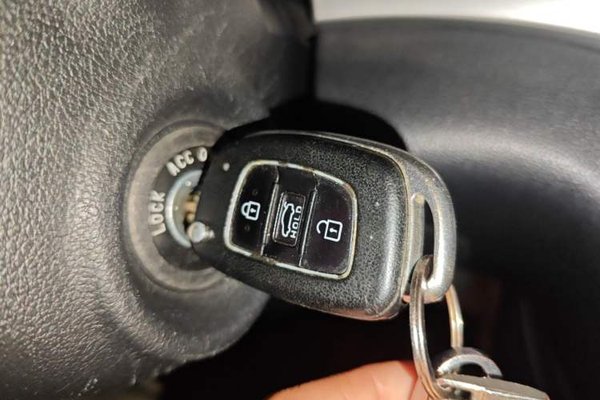 Hyundai Elantra (6th Generation 2016, 42200 км, за 4737 USD - фото 9