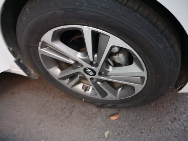 Hyundai Elantra (6th Generation 2016, 50599 км, за 5988 USD - фото 11