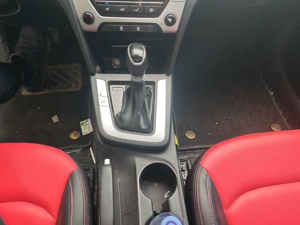 Hyundai Elantra (6th Generation 2016, 97700 км, за 6138 USD - фото 17