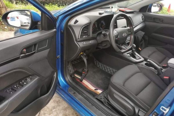 Hyundai Elantra (6th Generation 2018, 78600 км, за 9064 USD - фото 24