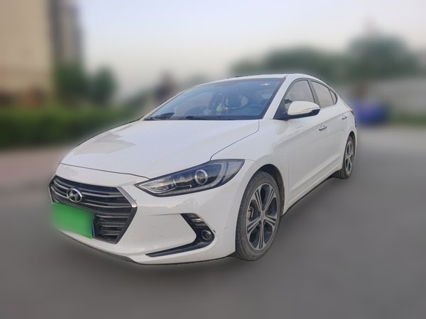 Hyundai Elantra (6th Generation · 2018 год