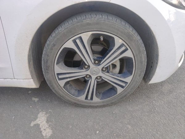 Hyundai Elantra (6th Generation 2018, 73200 км, за 6319 USD - фото 8