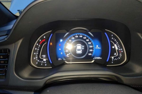 Hyundai Elantra (6th Generation 2019, 27799 км, за 7790 USD - фото 12