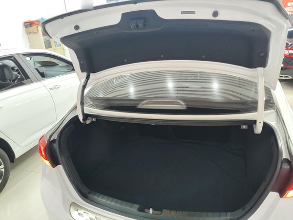 Hyundai Elantra (6th Generation 2019, 42600 км, за 9026 USD - фото 13