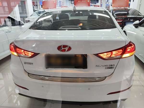 Hyundai Elantra (6th Generation 2019, 42600 км, за 9026 USD - фото 18
