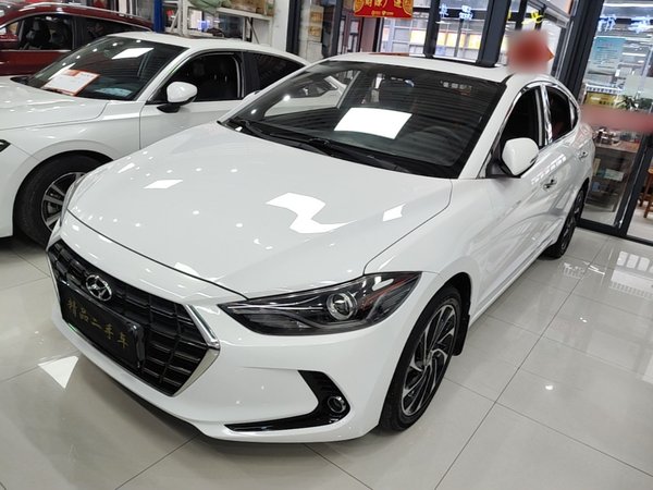 Hyundai Elantra (6th Generation · 2019 год