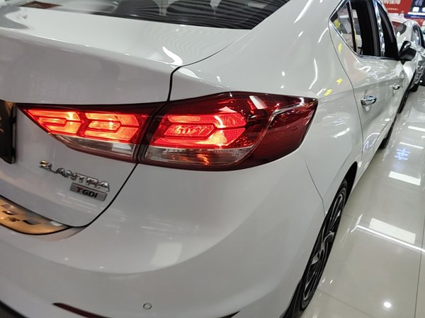 Hyundai Elantra (6th Generation 2019, 42600 км, за 9026 USD - фото 20