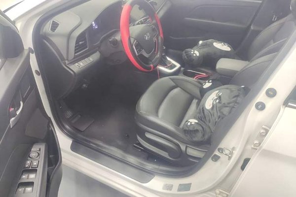 Hyundai Elantra (6th Generation 2019, 20500 км, за 8286 USD - фото 19