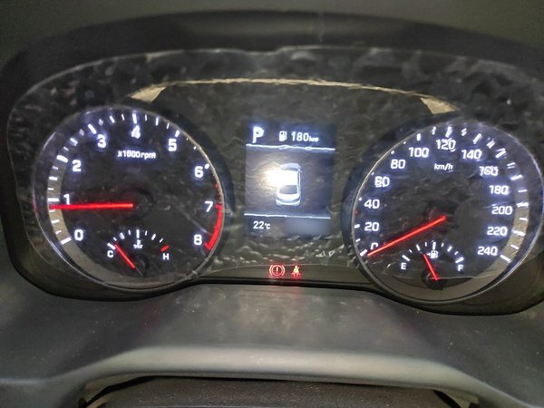 Hyundai Elantra (6th Generation 2019, 29900 км, за 8327 USD - фото 10