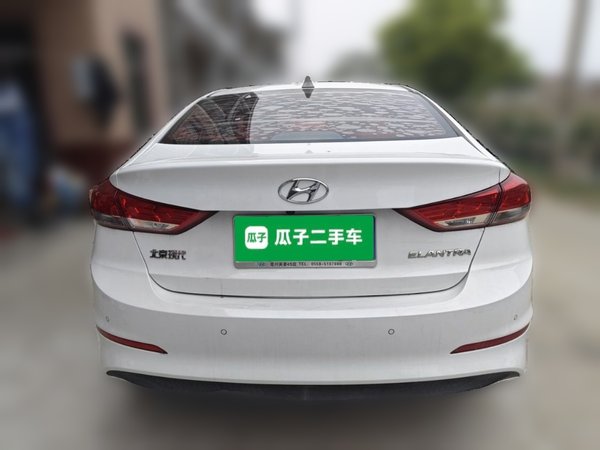 Hyundai Elantra (6th Generation 2019, 29900 км, за 8327 USD