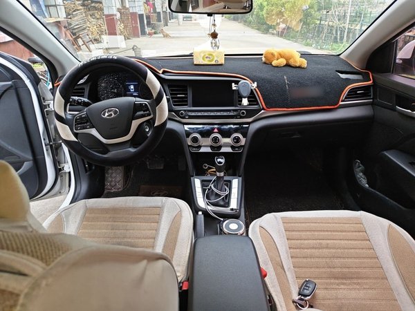 Hyundai Elantra (6th Generation 2019, 29900 км, за 8327 USD - фото 18