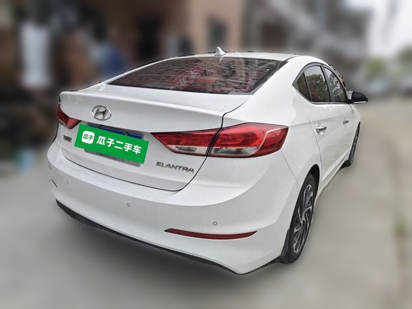 Hyundai Elantra (6th Generation 2019, 29900 км, за 8327 USD - фото 6