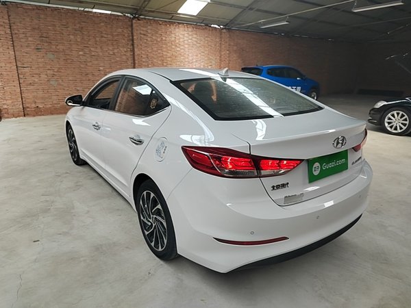 Hyundai Elantra (6th Generation 2019, 45500 км, за 8513 USD