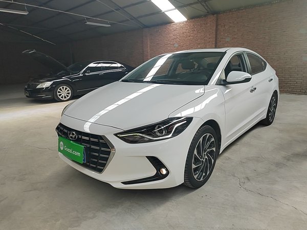 Hyundai Elantra (6th Generation · 2019 год