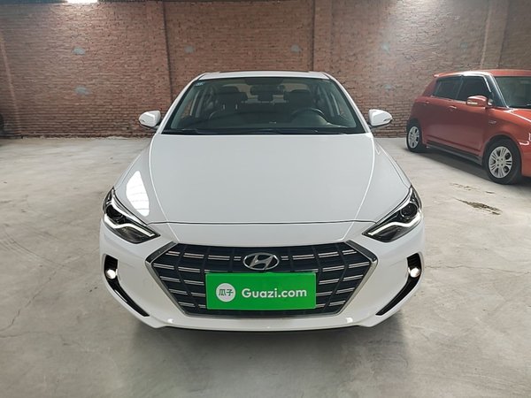 Hyundai Elantra (6th Generation 2019, 45500 км, за 8513 USD
