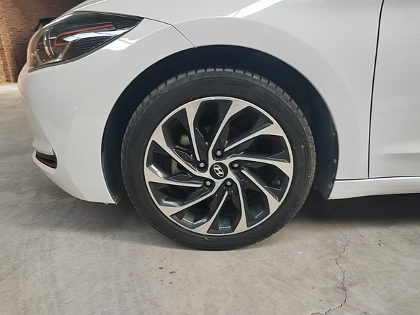 Hyundai Elantra (6th Generation 2019, 45500 км, за 8513 USD - фото 8