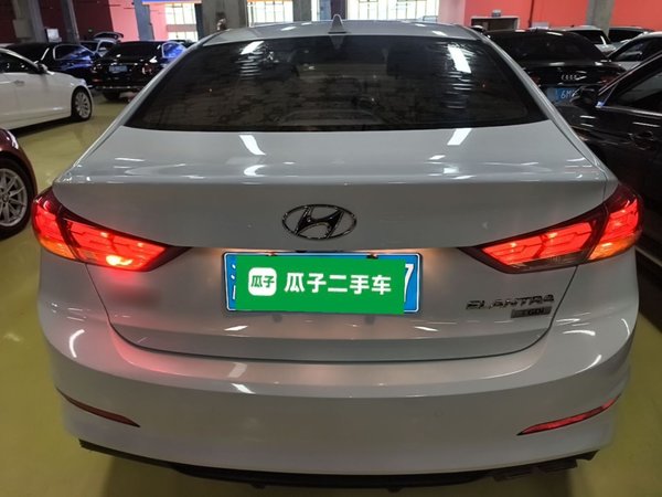 Hyundai Elantra (6th Generation 2020, 61500 км, за 9357 USD