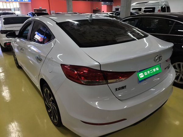 Hyundai Elantra (6th Generation 2020, 61500 км, за 9357 USD
