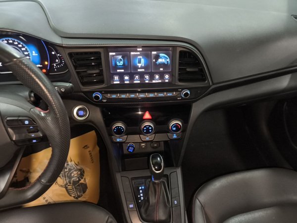 Hyundai Elantra (6th Generation 2020, 61500 км, за 9357 USD - фото 16