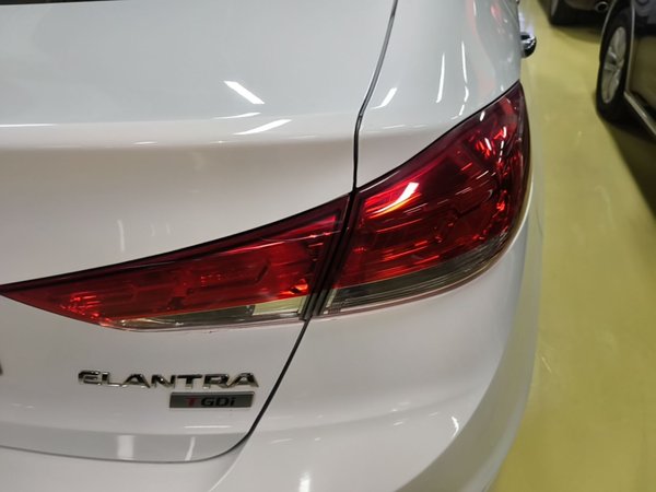 Hyundai Elantra (6th Generation 2020, 61500 км, за 9357 USD - фото 7