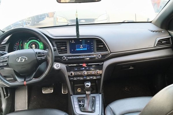 Hyundai Elantra (6th Generation 2020, 62200 км, за 8852 USD - фото 18