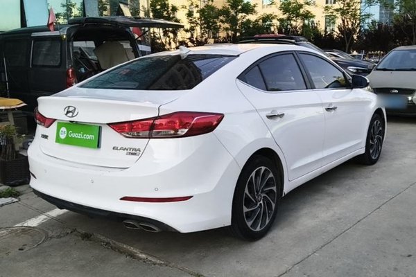 Hyundai Elantra (6th Generation 2020, 62200 км, за 8852 USD - фото 6