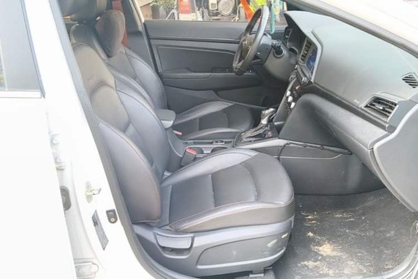 Hyundai Elantra (6th Generation 2020, 62200 км, за 8852 USD - фото 28