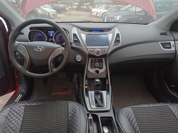 Hyundai Elantra 2015, 84500 км, за 6337 USD - фото 13